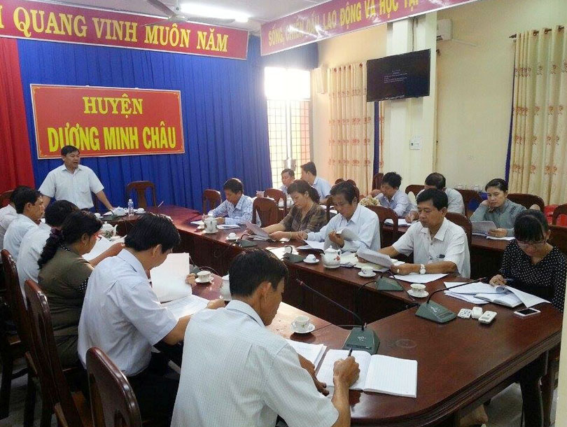UBND huyện Dương Minh Châu tổ chức họp triển khai kế hoạch đầu tư xây dựng cơ bản năm 2017